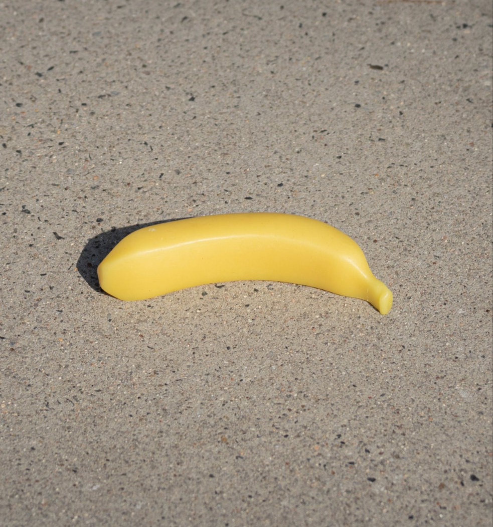 Wosk deskorolkowy w kształcie banana